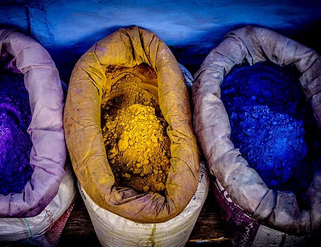 Bags with colour pigment illustrates PlusChem's expertise in Commodity Chemicals